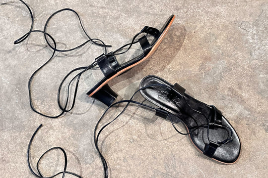 Pavone Black (sample)-1