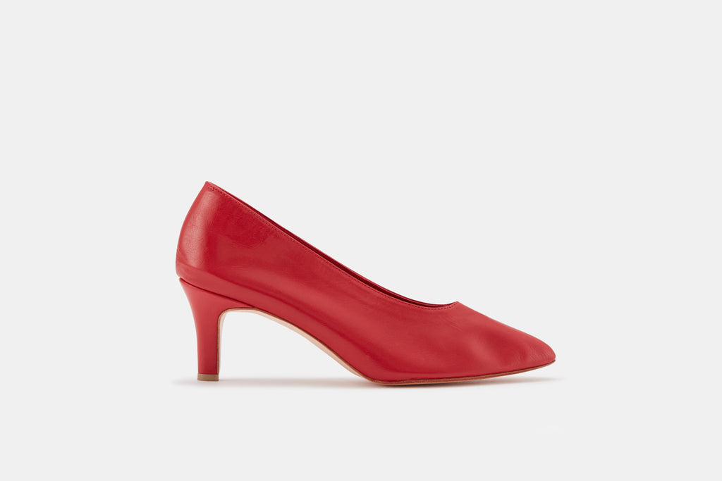 FEMME – RED mid heel with square toe | miMaO ®